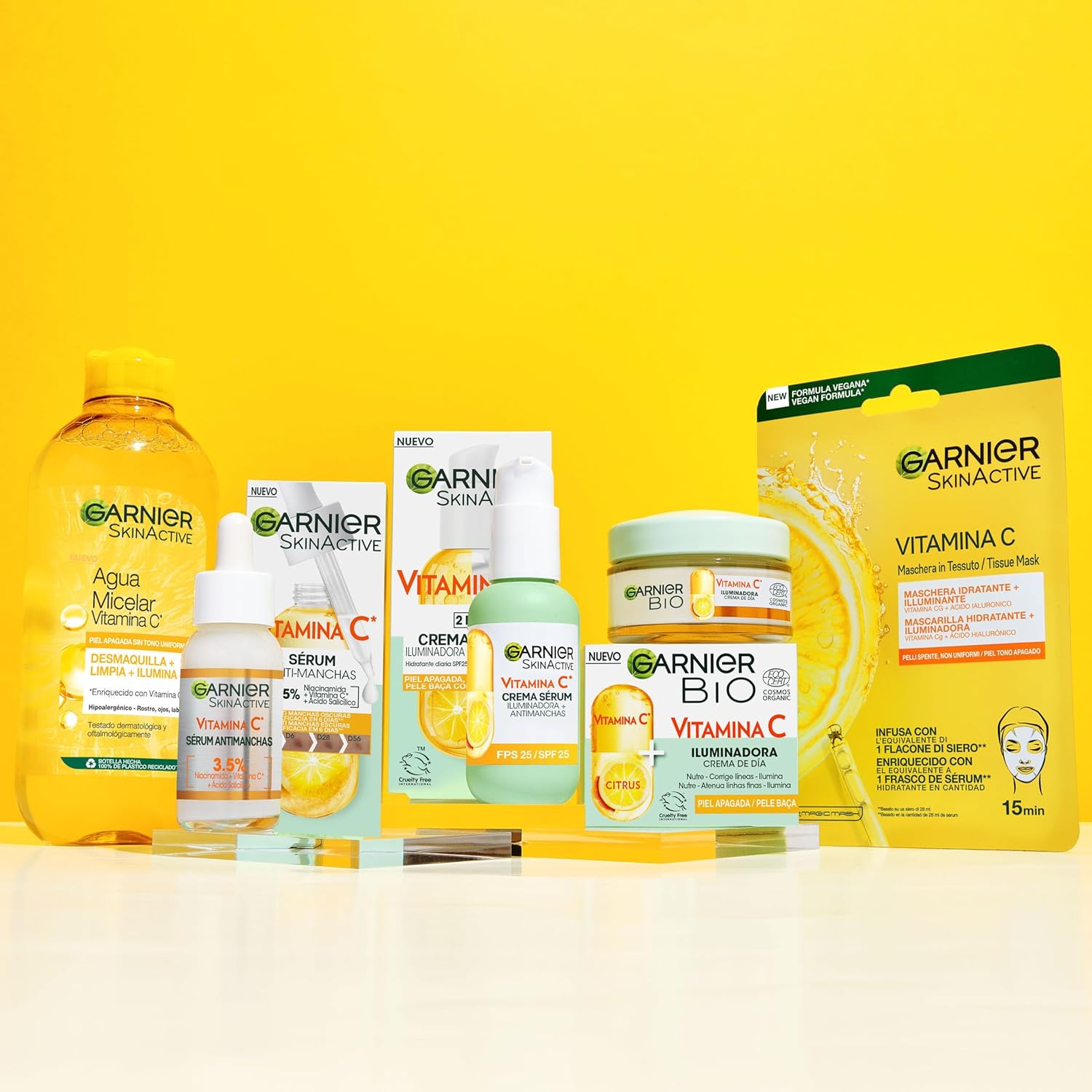 Garnier Micellar Water with Vitamin C, Cleanses, Removes and Brightens Off Skin, Hypoallergenic Formula, 700 ml