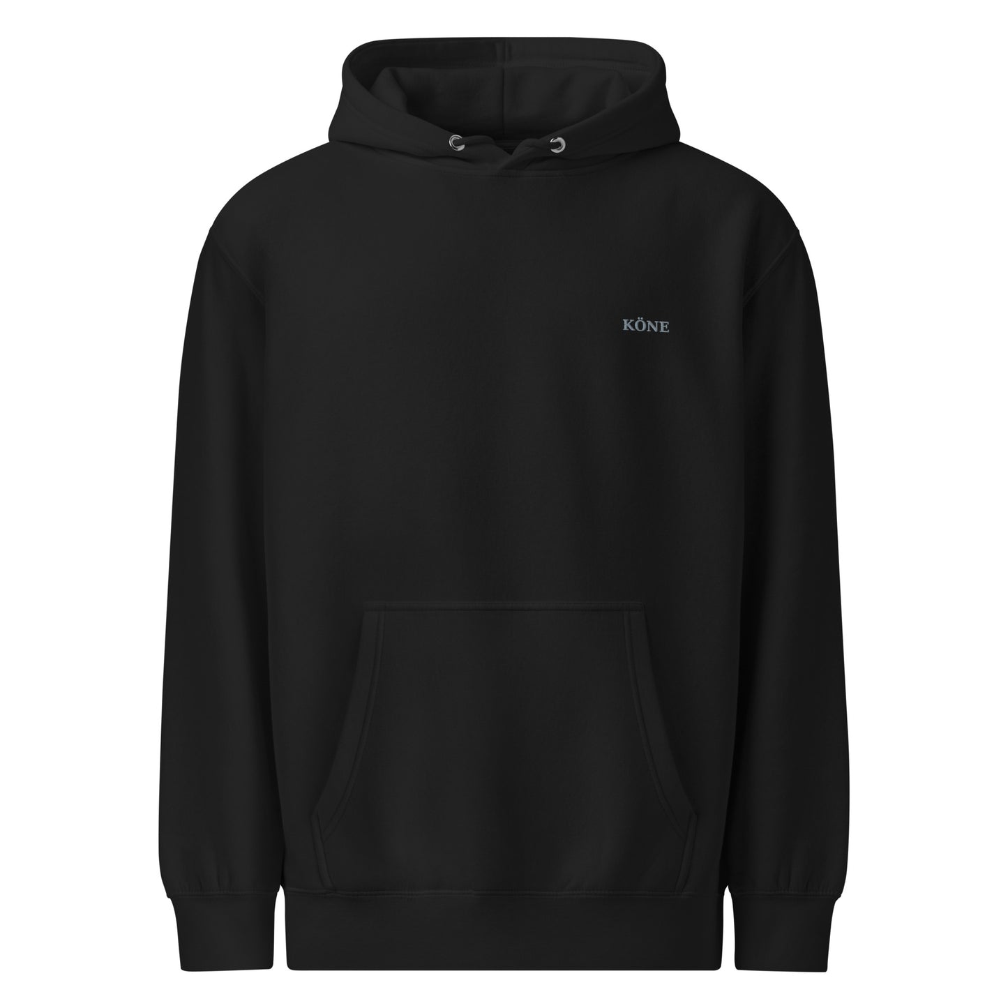 Sudadera KÖNE negra con logo bordado minimalista.