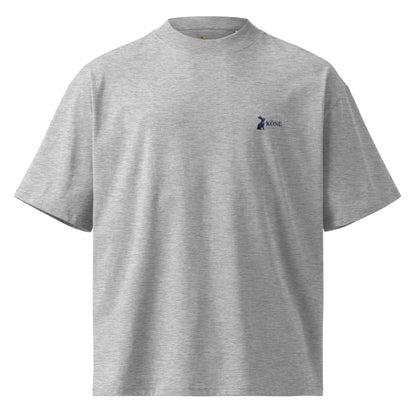 Camiseta oversize KÖNE de algodón orgánico con cuello alto estructurado
